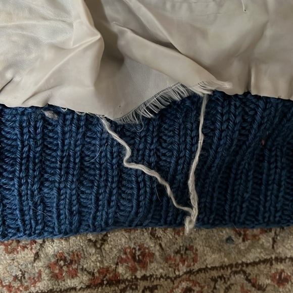 100% WOOL JUMPER BIG SWEATER HAND MADE size small vintage fur - Picture 9 of 10